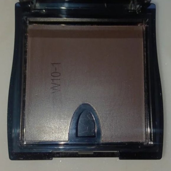 Mary Kay Mini Compact Empty - Picture 3 of 13